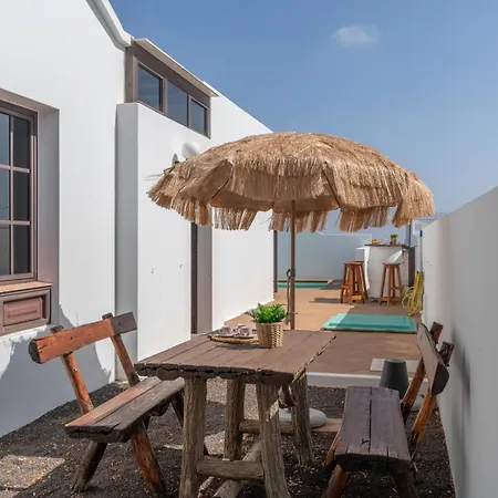 Holiday home Timanfaya *