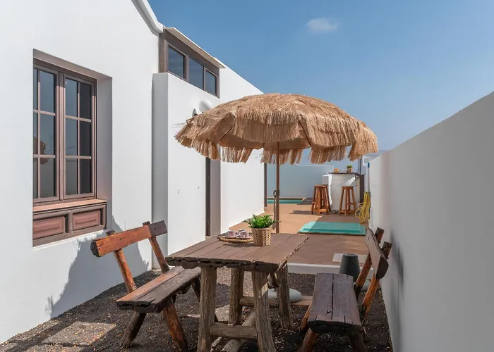 Holiday home Timanfaya Tias